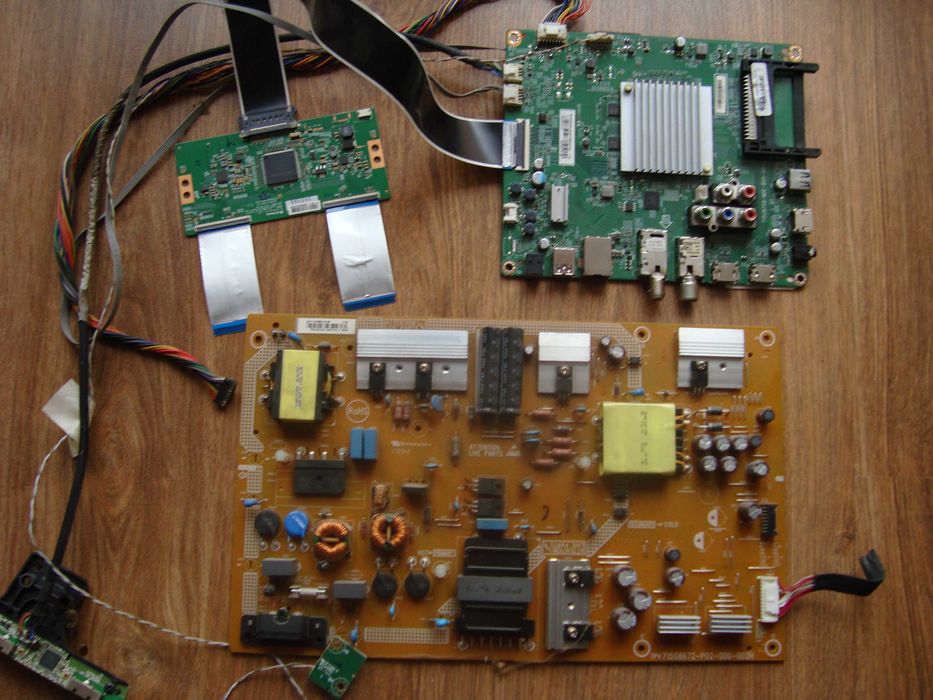 placa baza 715g8709-m0e-b00-005n/sursa715g8672-p02-000-002h