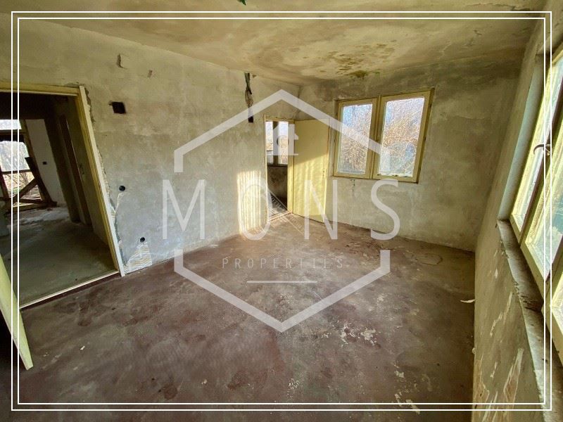 Продава се Парцел в с. Върбица, Област Велико Търново - 2000 кв.м за 3 €/кв.м - Снимка #6