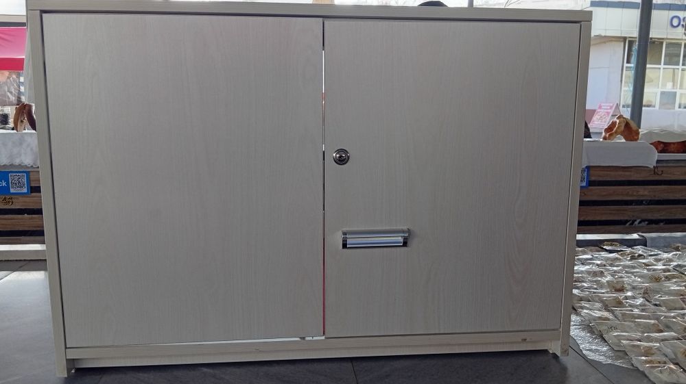 Витрина 1 метрили