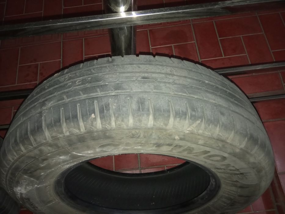 Продаются покрышки povertrek сититур 1  штука и 4штуки ханкок195/75/14