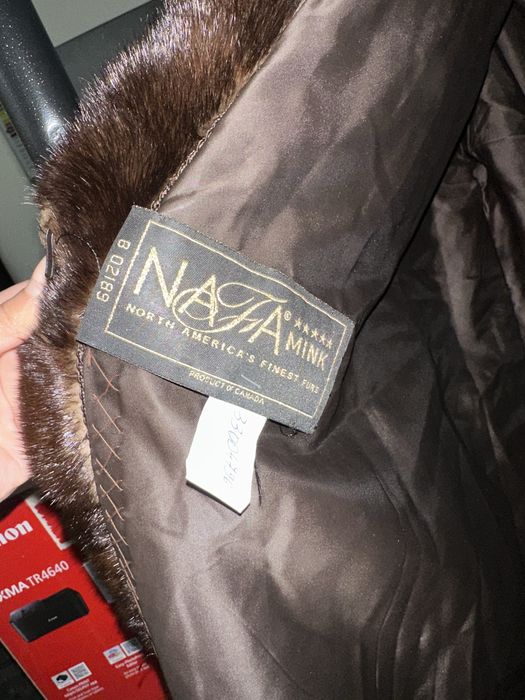 Продаю норковую шубу