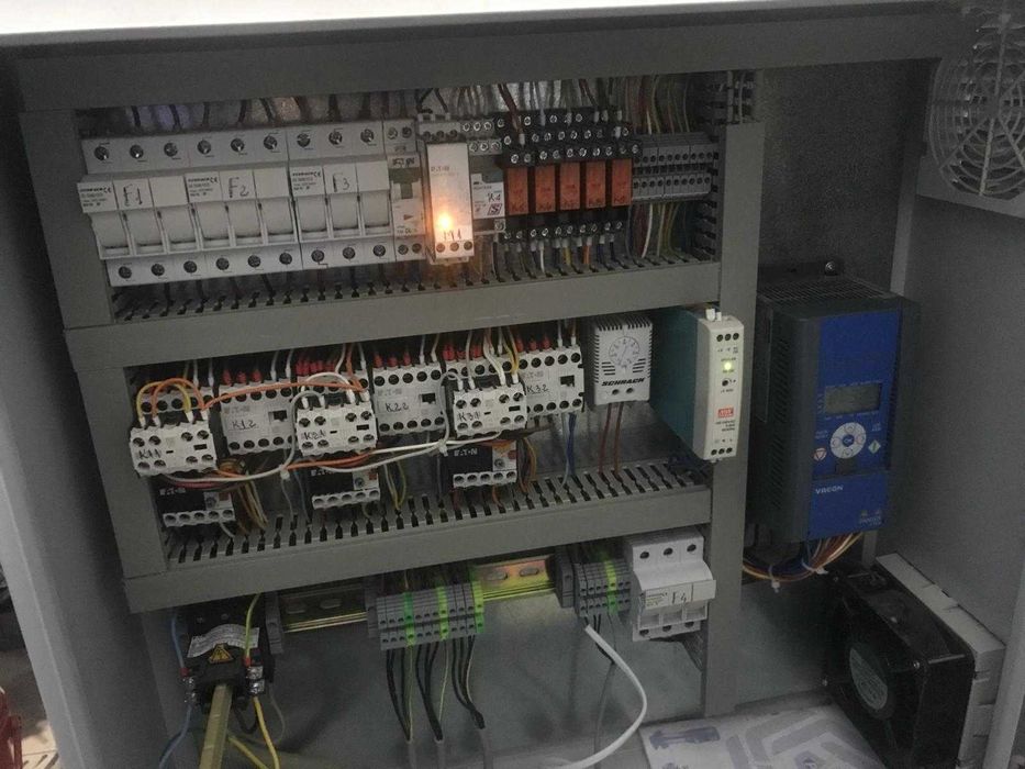 Service statii de pompare apa convertizor Vacon