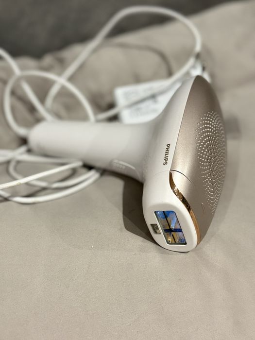 Фотоепилатор Philips SC