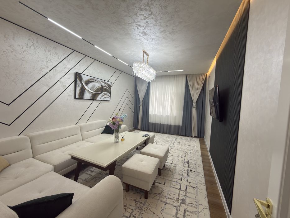 Продаётся шикарная 3-комнатная квартира со всеми удобствами.