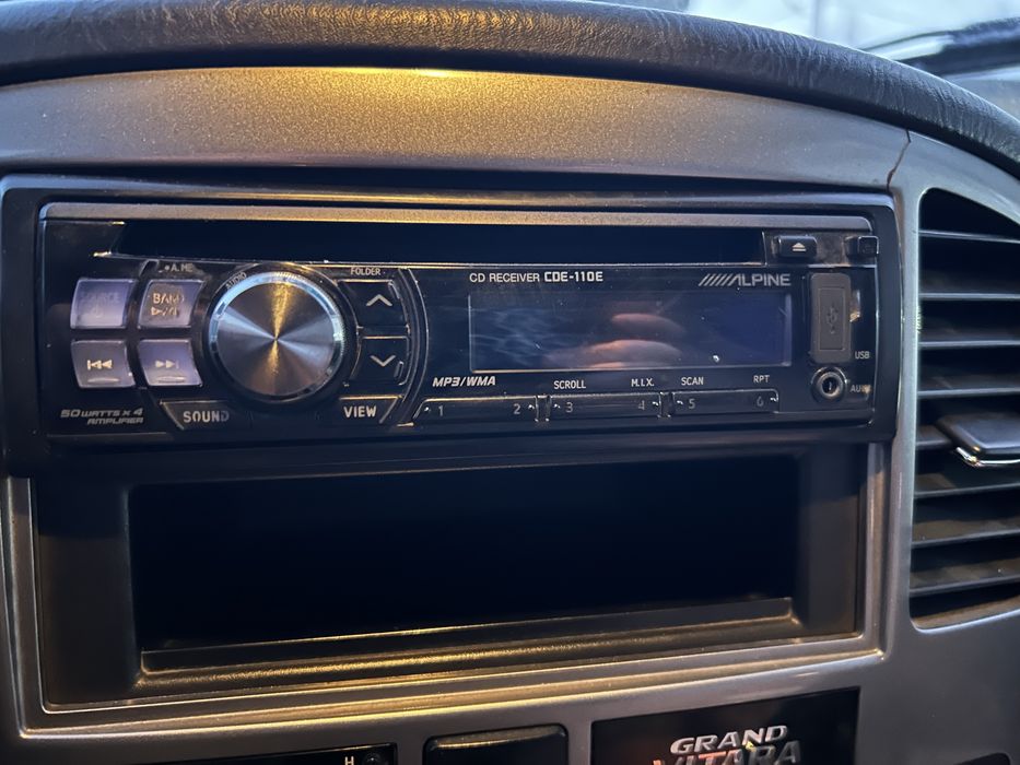 Магнитофон альпаин