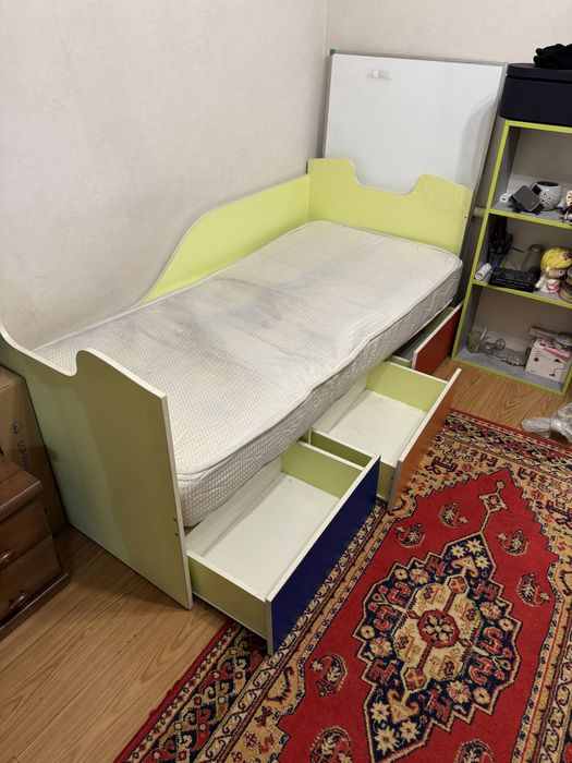 Кровать 180х80