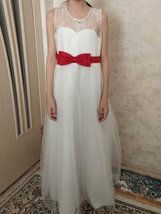 Платье на девочку