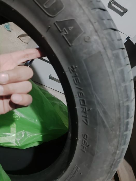 Продам авто шины хорошом состоянии