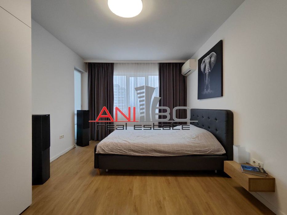 Продава се Тристаен апартамент в Варна, Център - 120 кв.м за 2742 €/кв.м - Снимка #11