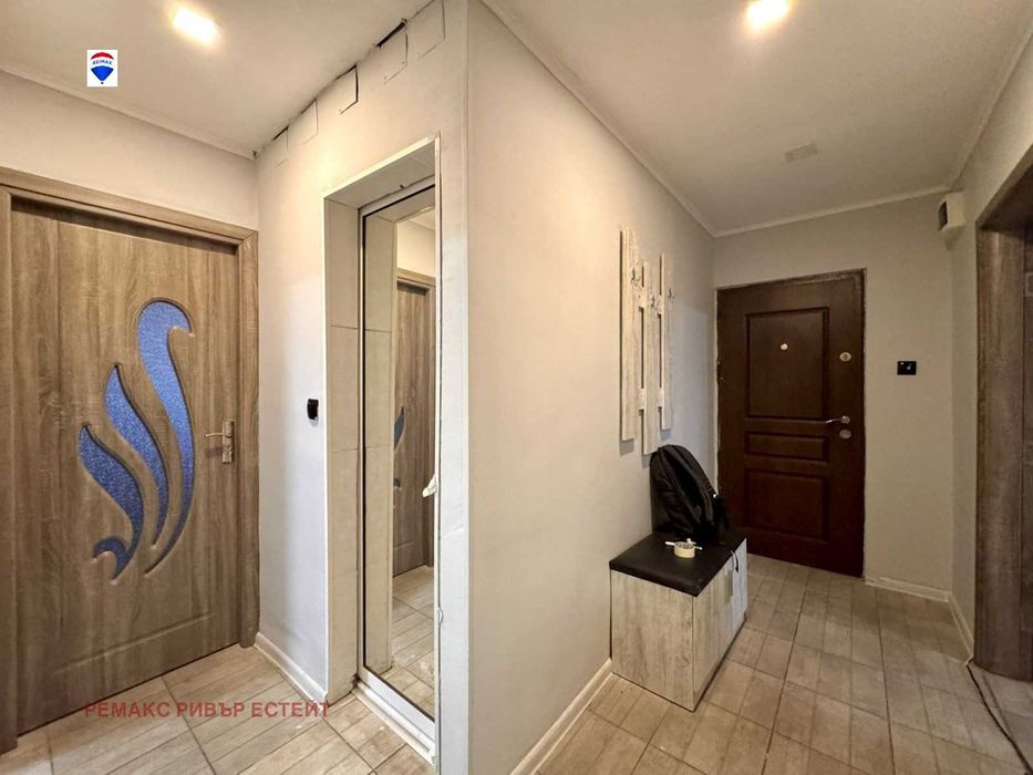 Тристаен апартамент за продажба кв. Родина 1, гр. Русе