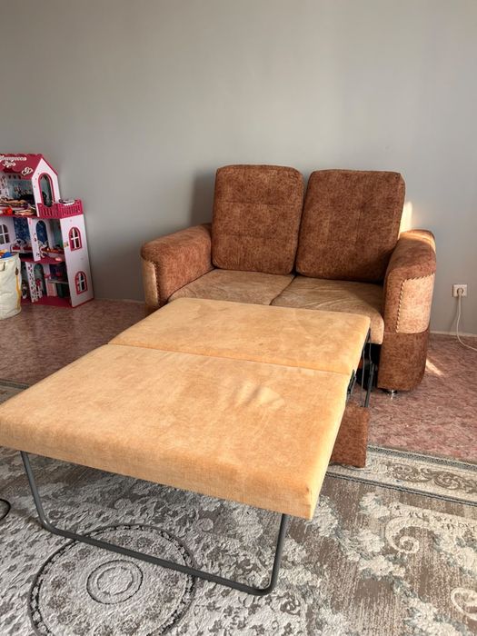 Продам диван б/у самовывоз