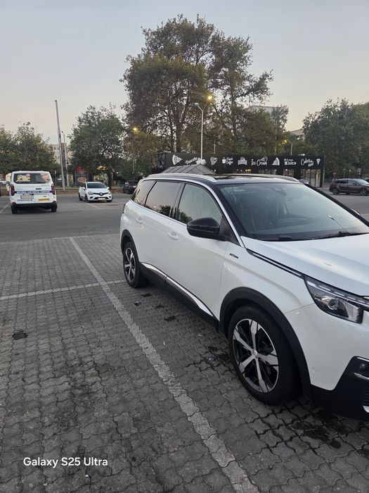 Peugeot  5008 gt