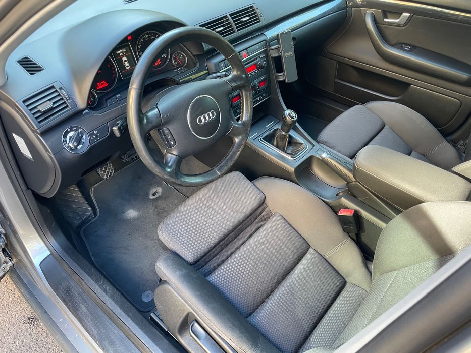AUDI A4 2004 — imagine 5