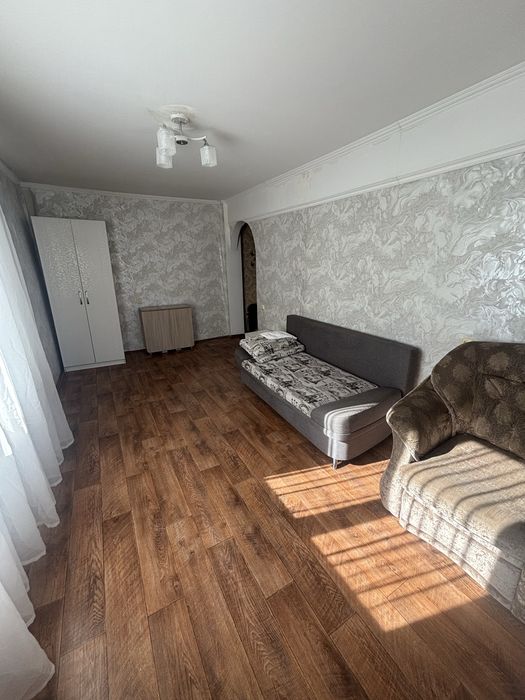 Продам 2 комнатную квартиру