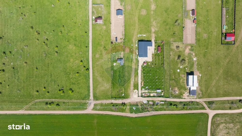 Teren 1300 mp | Sanpetru | zona Livada