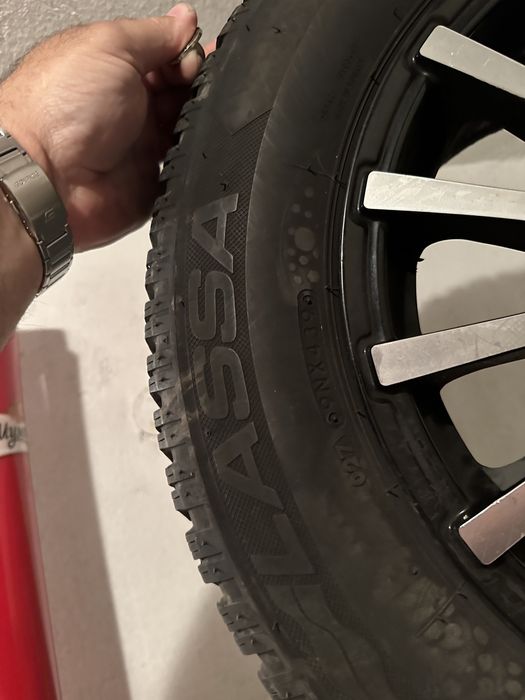 Продавам джанти 5х100 15’ със зимни гуми 195/65/15