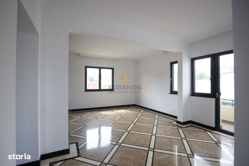 Apartament tip duplex, ideal birouri, 7 camere, Zona Parcul Carol