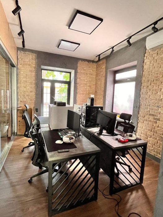 Ijaraga ofis! Аренда, сдается офис 75м2 + веранда 20м2  под офис.