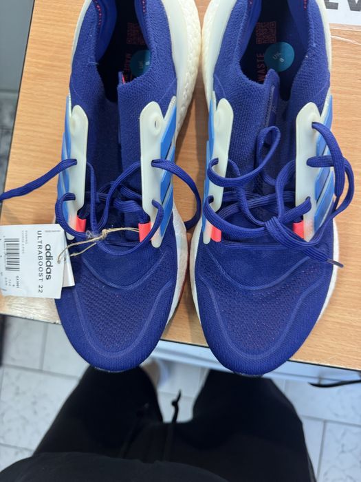Adidasi adidas ultrboost nr 42