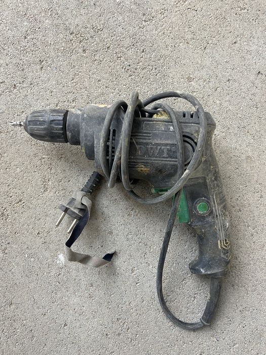 Дрель б/у в рабочем состояний