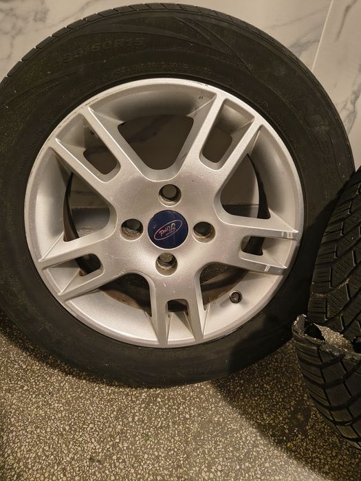 Jante Aliaj 15"in 4 prezoane pt Ford,Logan,Sandero 400 ron PRET FIXXXXXX
