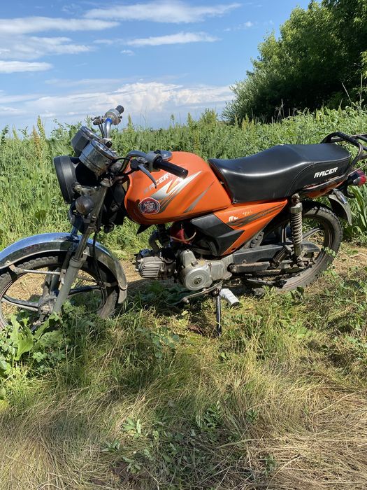 Продам мотоцикл рейсер 110куб с документами