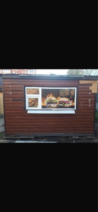 Продаю ларек пойдет че