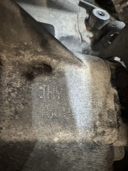 Скоростна кутия голф 5 1.6 бензин 6 скорости golf V 1,6 JHY