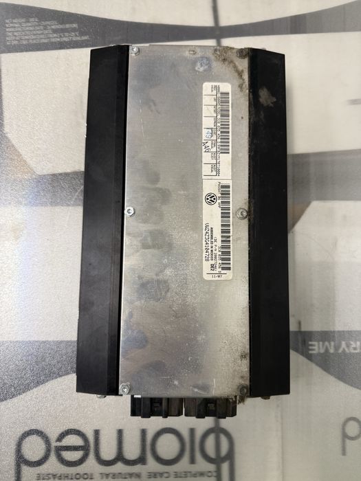 Усилвател фолксваген пасат-Файтон-Passat Phaeton