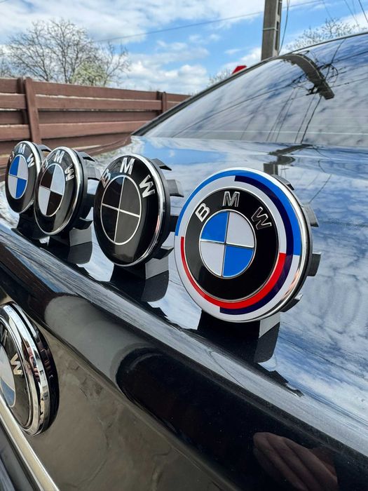 Set capace "rotative" jante BMW - BMW floating centre caps - 68 mm