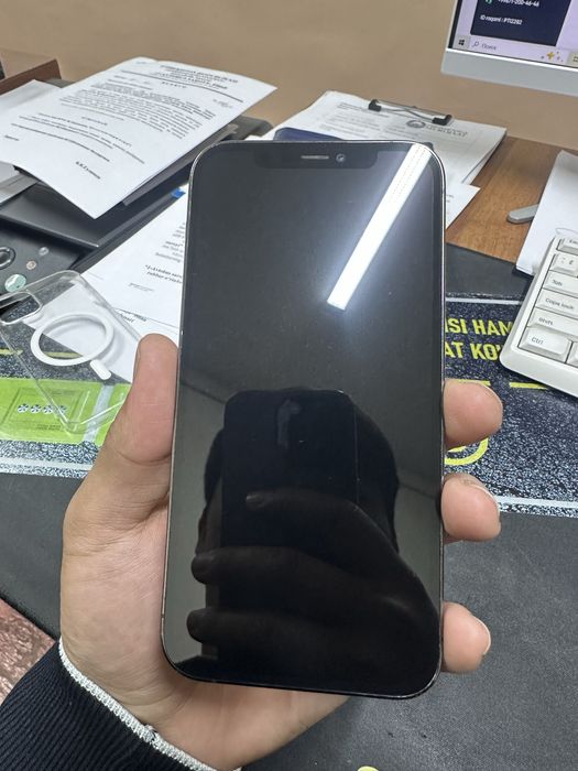 Iphone 12 pro 256  SROCHNA SOTILADI