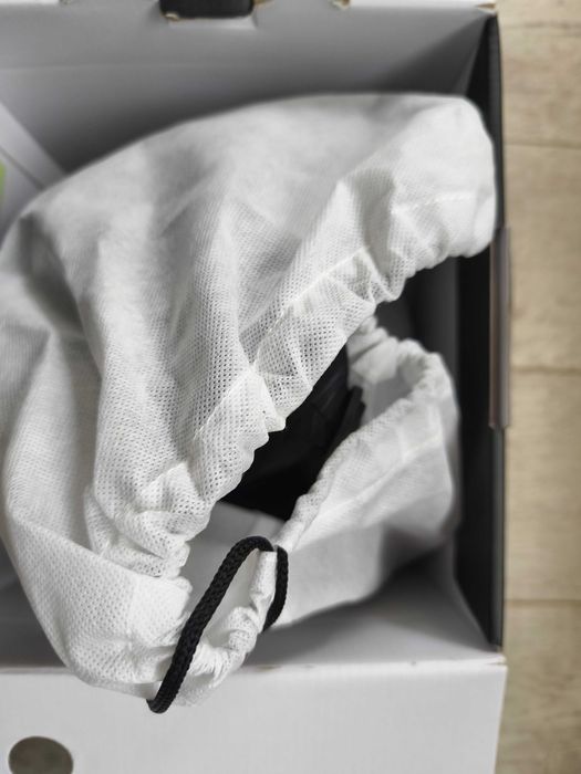 Каска за ски/сноуборд нова ANON!