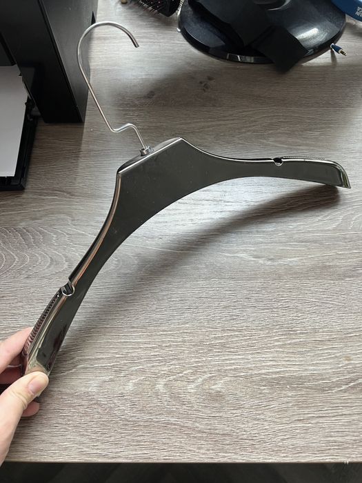 Вешалки серебристые для однжды