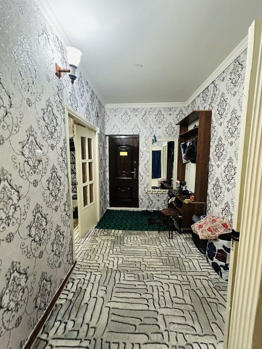 Sergeli-4 3 hona 77 m2 +12 m2 balkon