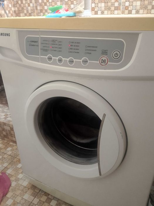 продам машинку стиральную автомат