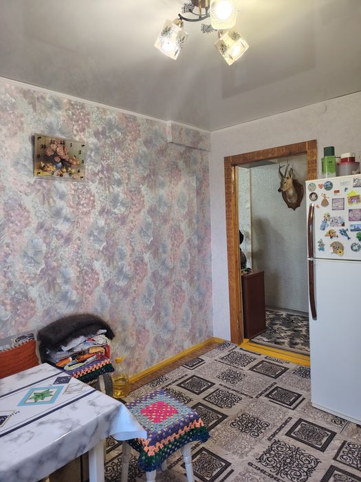 Продам 3ком нов план в районе Бензостроя