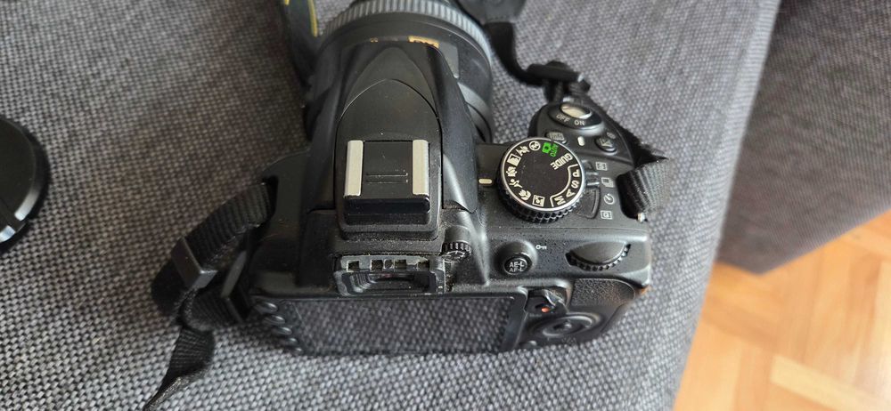 Nikon d3100 + obiectiv, blitz Nisin di866, inele conversie