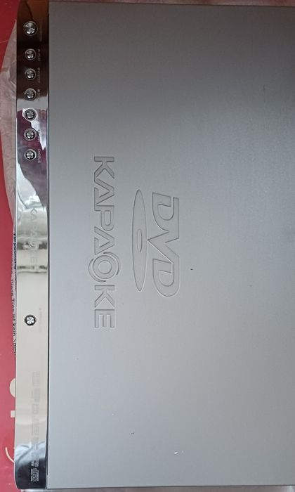 Продаётся DVD плеер