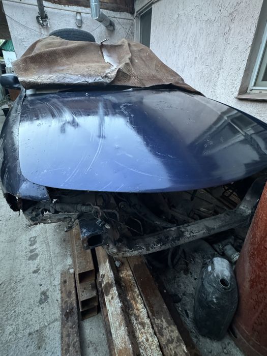 Галант 7 дутый капот