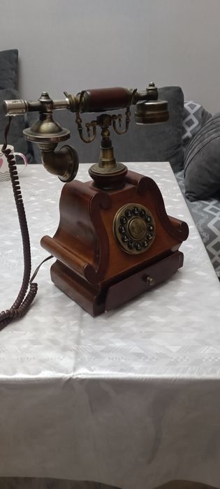 Продам телефон домашний