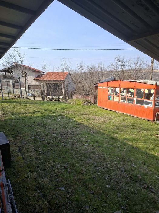 Метална конструкция 43 кв панели 300кв.Метална барака 15 кв.Българска фреза 150 евро