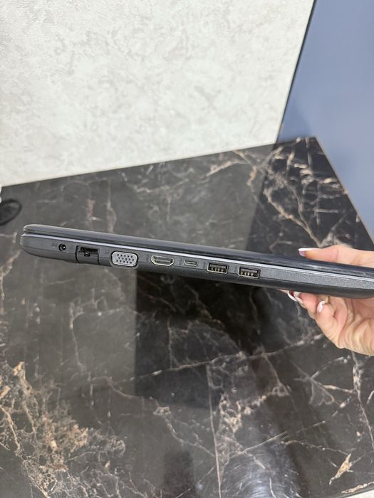 Ноутбук ASUS Sonicmaster 22H2