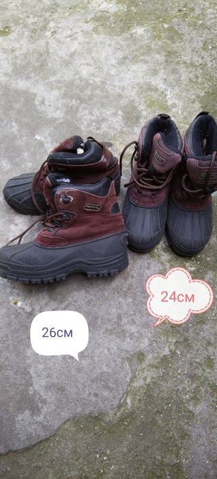 Туристически обувки и апрески