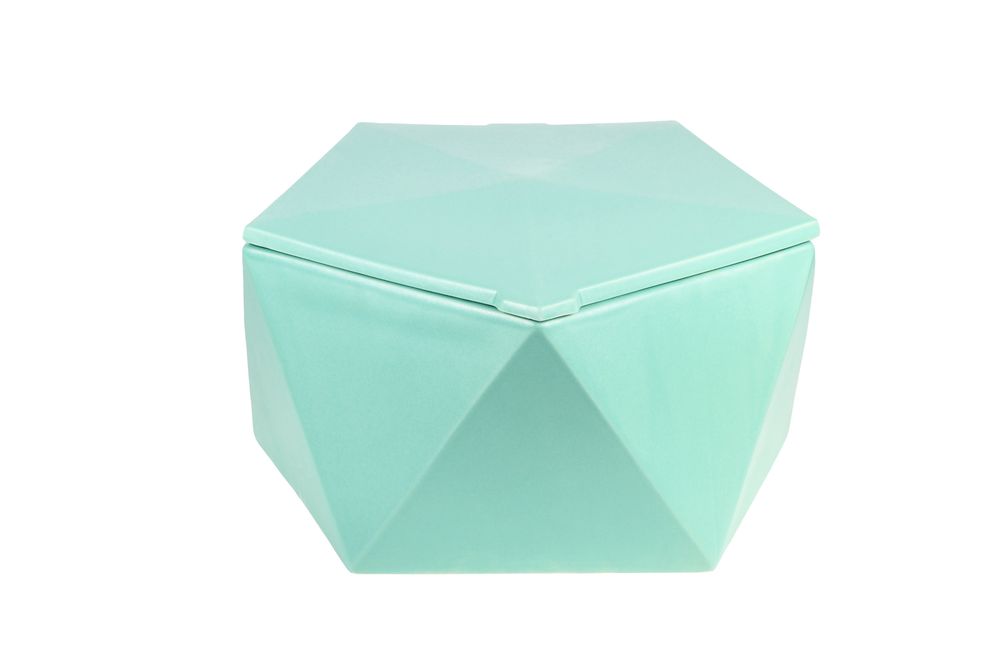 Boluri decorative cu capac