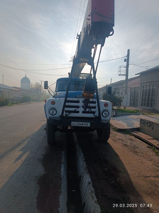 Автокран ЗИЛ 133