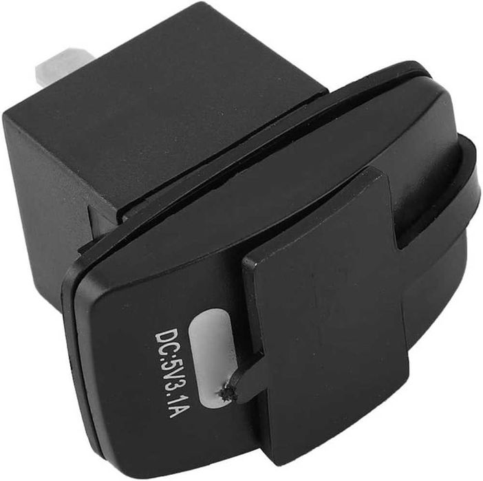 Зарядно с 2 USB портове за вграждане за автомобил- 12/24V- DC 5V/3.1A.
