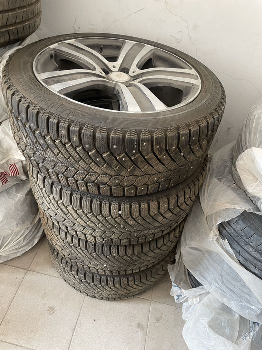 Шиповая резина 235/45/18