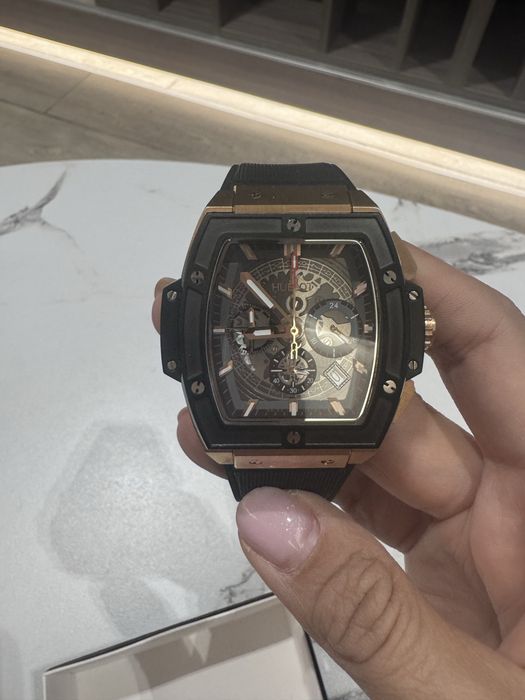 Нов Часовник HUBLOT