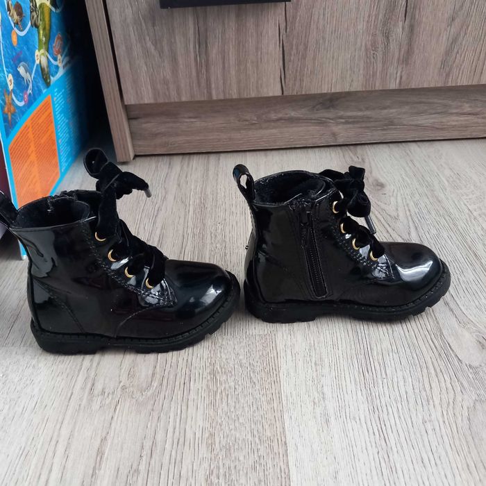 Ботички за мадама