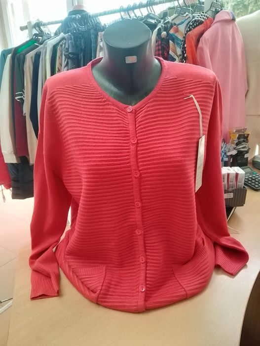 Дамски жилетки !!!